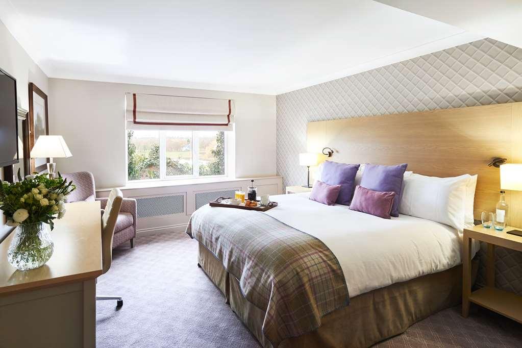 The Belfry Hotel & Resort Sutton Coldfield Bilik gambar